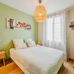 Helene Boucher - Air-conditioned In Mourillon Apartmán *