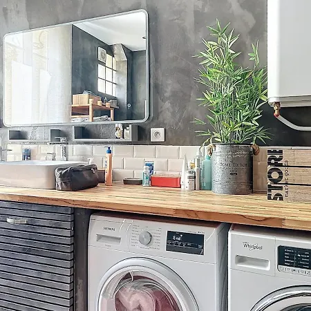 Helene Boucher - Air-conditioned In Mourillon