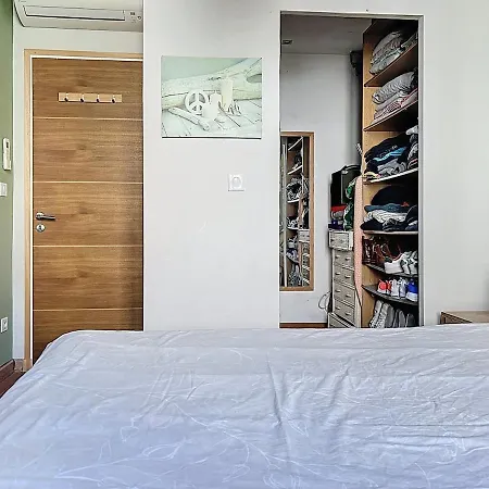 Helene Boucher - Air-conditioned In Mourillon * Тулон