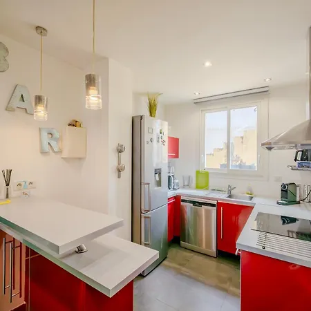 Helene Boucher - Air-conditioned In Mourillon * Toulon