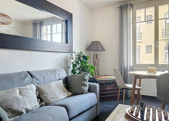 Helene Boucher - Air-conditioned In Mourillon Апартаменты *